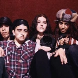 4_non_blondes