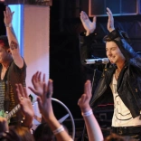 hot_chelle_rae