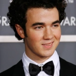 kevin_jonas