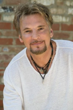 kenny_loggins