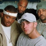 d12