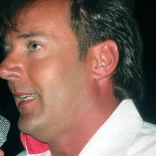 gerard_joling