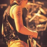 izzy_stradlin