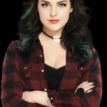 liz_gillies