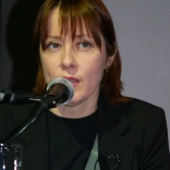 suzanne_vega